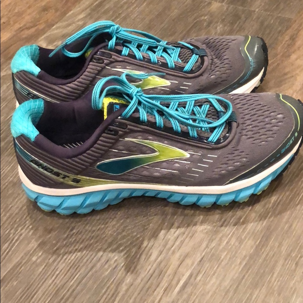 Brooks running shoes Ghost 5